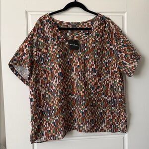 Never worn and with tag! —Eddie Bauer Colorful Mosaic Women's Short Sleeve Top